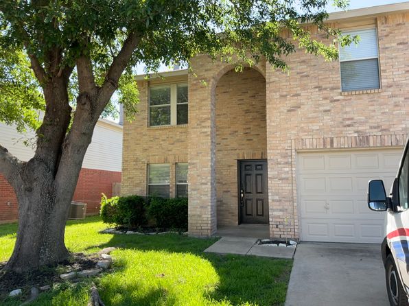 8724 Hunters Creek Ct