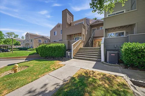 1019 Dornajo Way Photo 1
