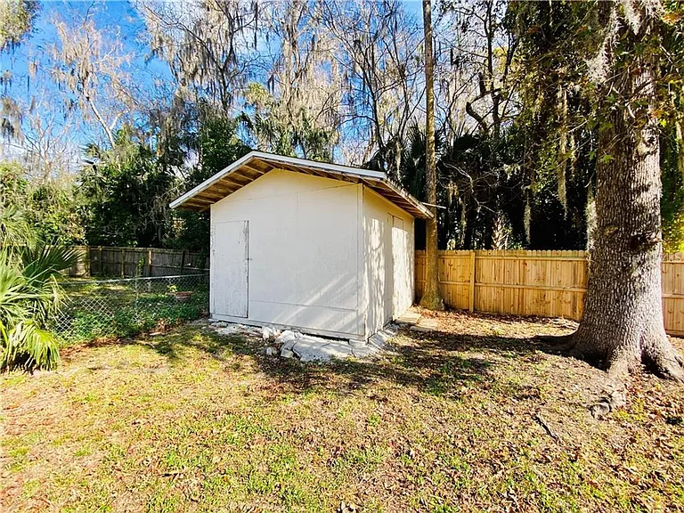 769 Greenway Pl — Photo 6
