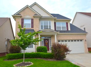 27014 Maxwell Ct, Novi, MI 48374