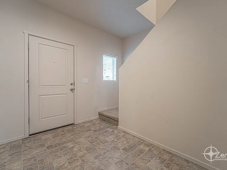 1400 NE 85th Way — Photo 6