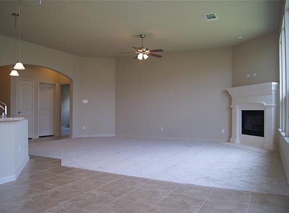 5th image of 307 Crosscreek Dr