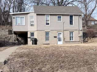 217 S Dorman St, Sioux City, IA 51103