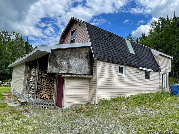 5th image of 1466 Paradis Rd