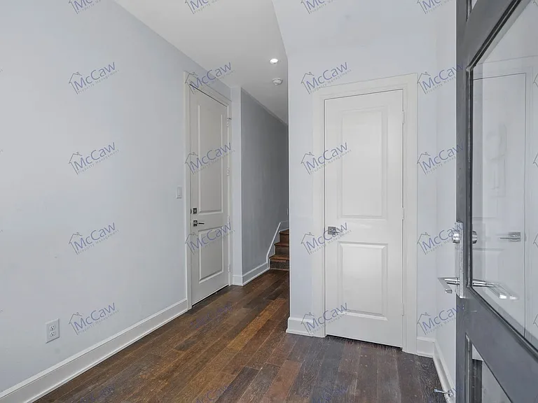 5202 Capitol Ave #1108 — Photo 3