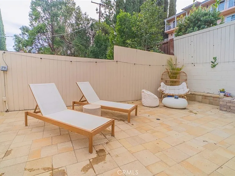 5179 Canoga Ave — Photo 21