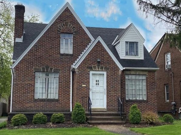 2323 North Ave