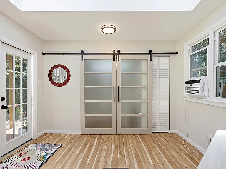 603 N Estes Dr — Photo 13