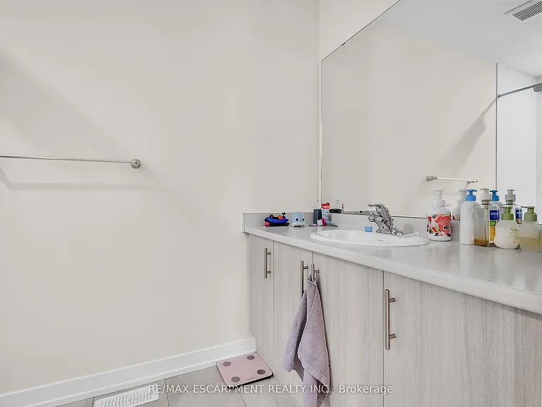 12 Blackberry Ln — Photo 22