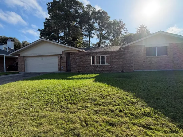 1023 Marlbrook Dr, Baton Rouge, LA 70815