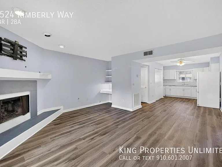4524 Kimberly Way — Photo 13