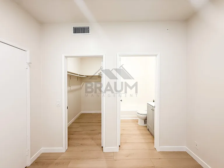 11459 COLLINS ST. — Photo 20