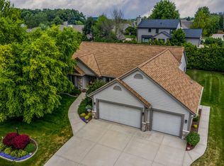 N50W17218 Chestnut Rd, Menomonee Falls, WI 53051