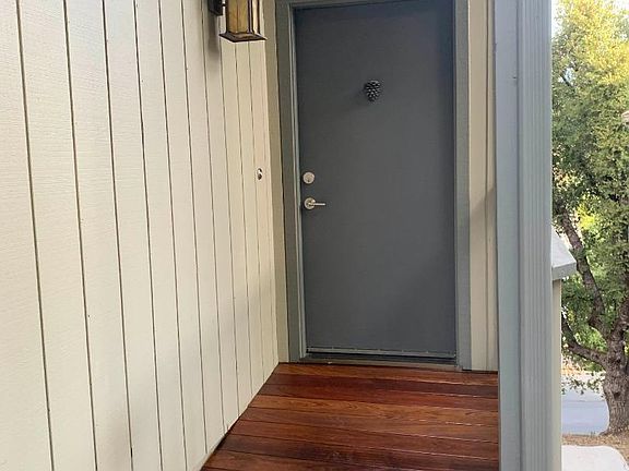 4th image of 40586 Saddleback Rd