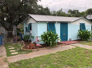930 N Houston St, Aransas Pass, TX 78336