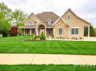 10511 N Coral Belle Ct, Peoria, IL