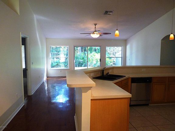 5th image of 917 Mystic Harbor Dr
