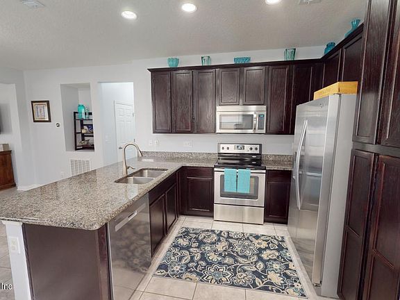 2nd image of 14667 GARDEN GATE Drive