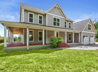 7502 Jewett Rd, Clinton, WA 98236