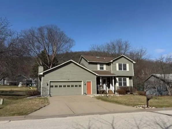 255 Valley Oaks Dr, Winona, MN 55987