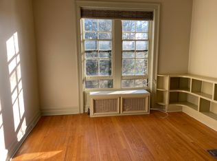 304 State St #3R, Albany, NY 12210