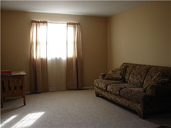 3rd image of 130 Kane Dr