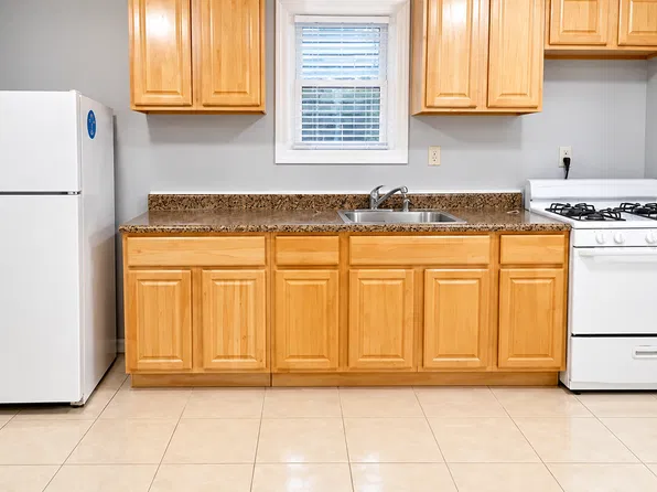 131 S 13th St, Newark, NJ