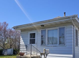 3020 Green St, Steger, IL 60475