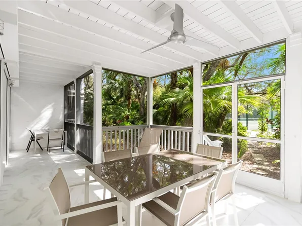 1175 Winding Oaks Cir E APT 202, Vero Beach, FL 32963