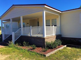 1923 Kingslee Dr, Southport, FL 32409