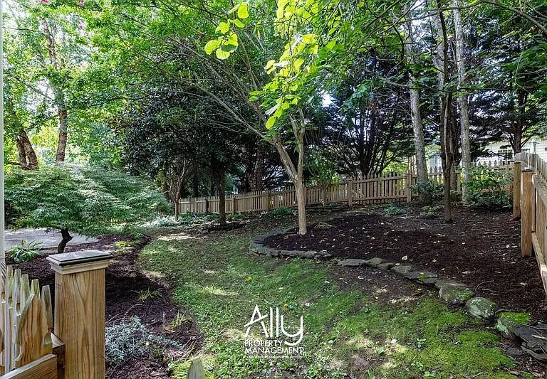 362 Grayrock Dr — Photo 41