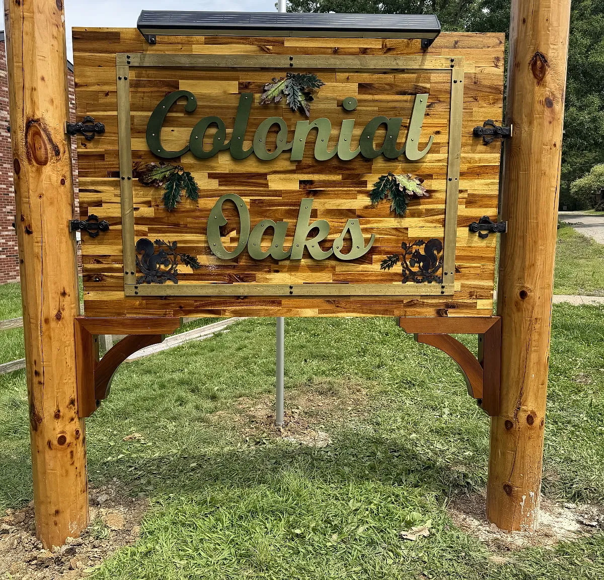 Colonial Oaks Apartments — Photo 4