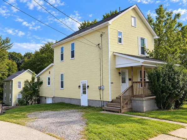 322 McConnell St, Grove City, PA 16127