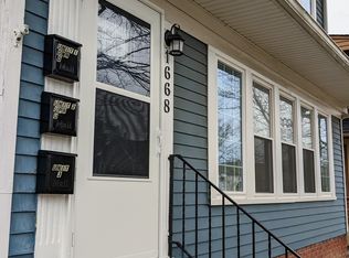 1668 Coventry Rd #3, Cleveland Heights, OH 44118