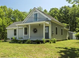 97 Hunter Rd, Freeport, ME 04032