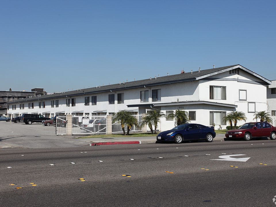 2nd image of 10015 Alondra Blvd #D335d84e0