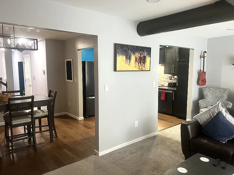 3 Clubhouse Dr — Photo 4