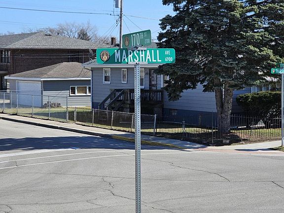3rd image of 6946 Marshall Ave