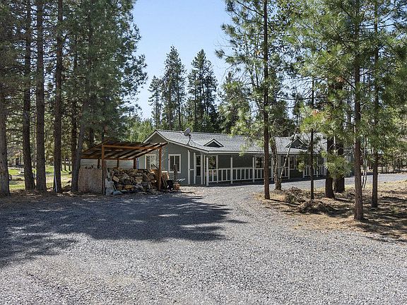 5th image of 15931 Mount View Ln