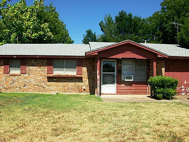 1st image of 565 Livingston Dr