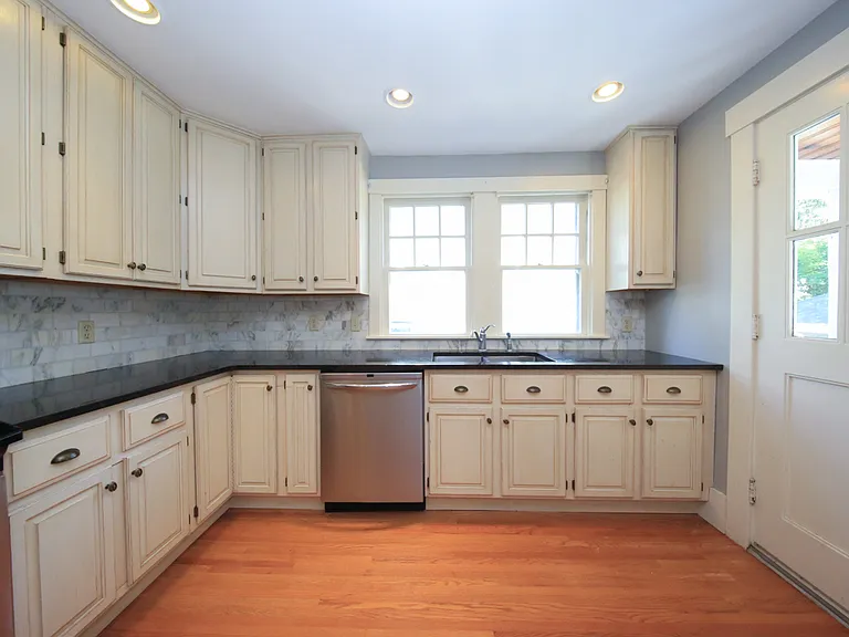 60 Patterson Rd — Photo 12