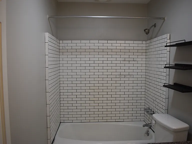 1455 Southland Vista Ct NE #C — Photo 9
