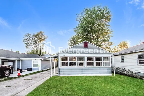 2230 N Butler Ave Photo 1