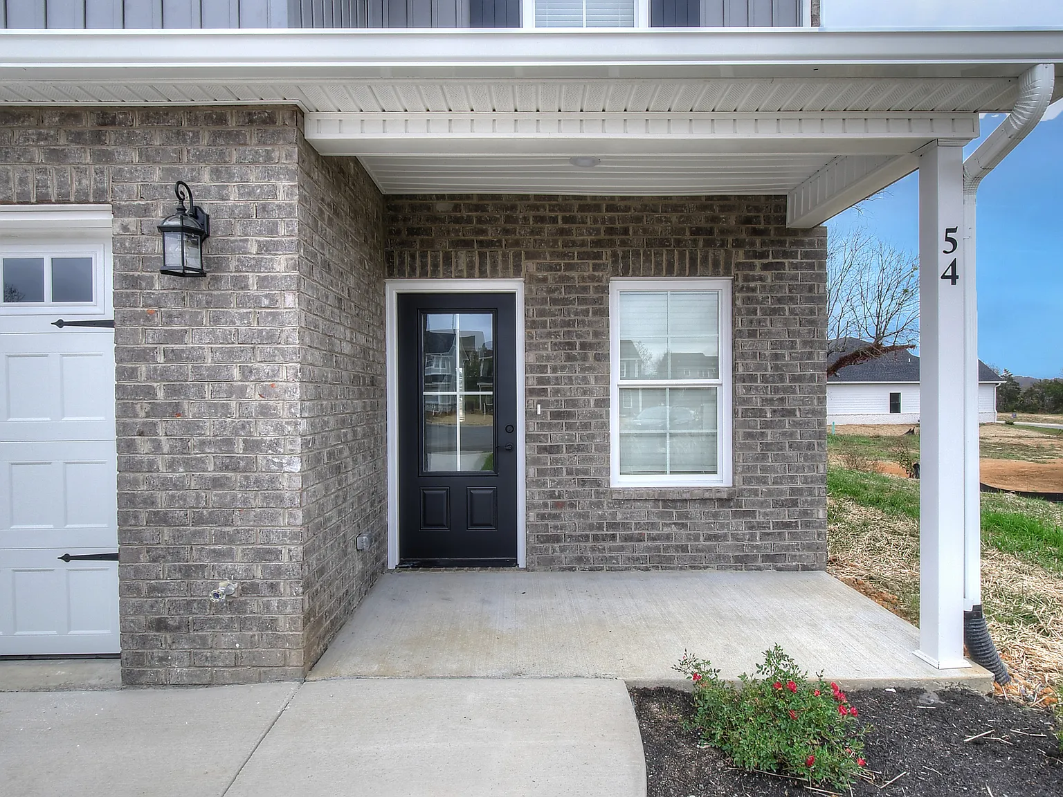 3 bed, 2.5 bath, 1428 sqft, $2,075 — Photo 3