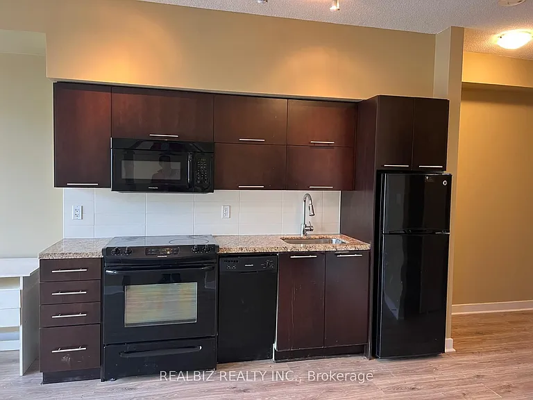 126 Simcoe St #2401 — Photo 8