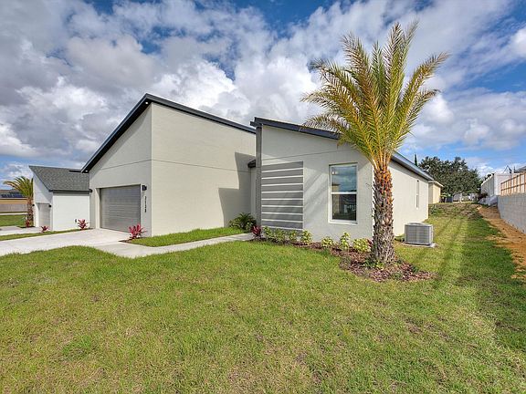 4th image of 2138 Pecos Dr