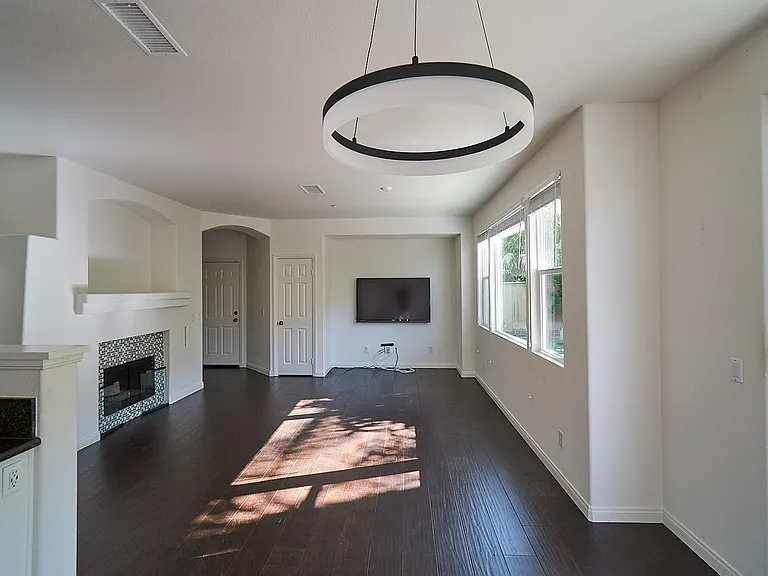 1191 Springfield Rd — Photo 12