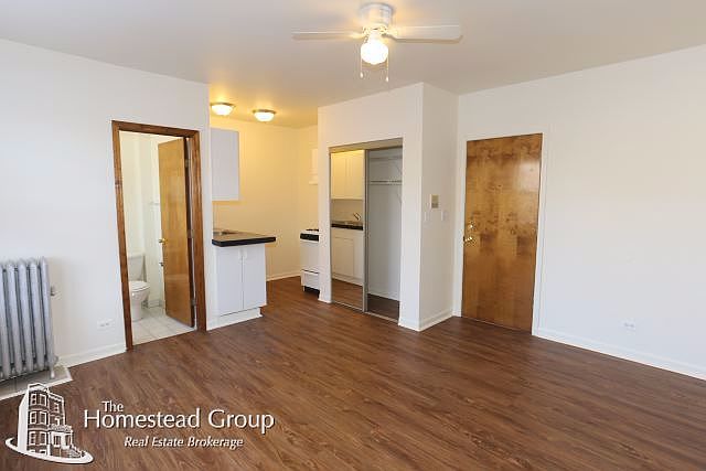 1st image of 4241 N Kenmore Ave #Studio308
