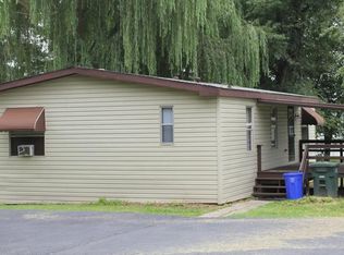 3220 Oakland Rd, Dover, PA 17315