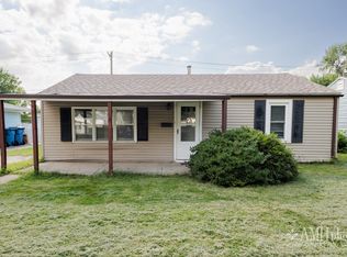 141 Belle Aire Ave, Bourbonnais, IL 60914